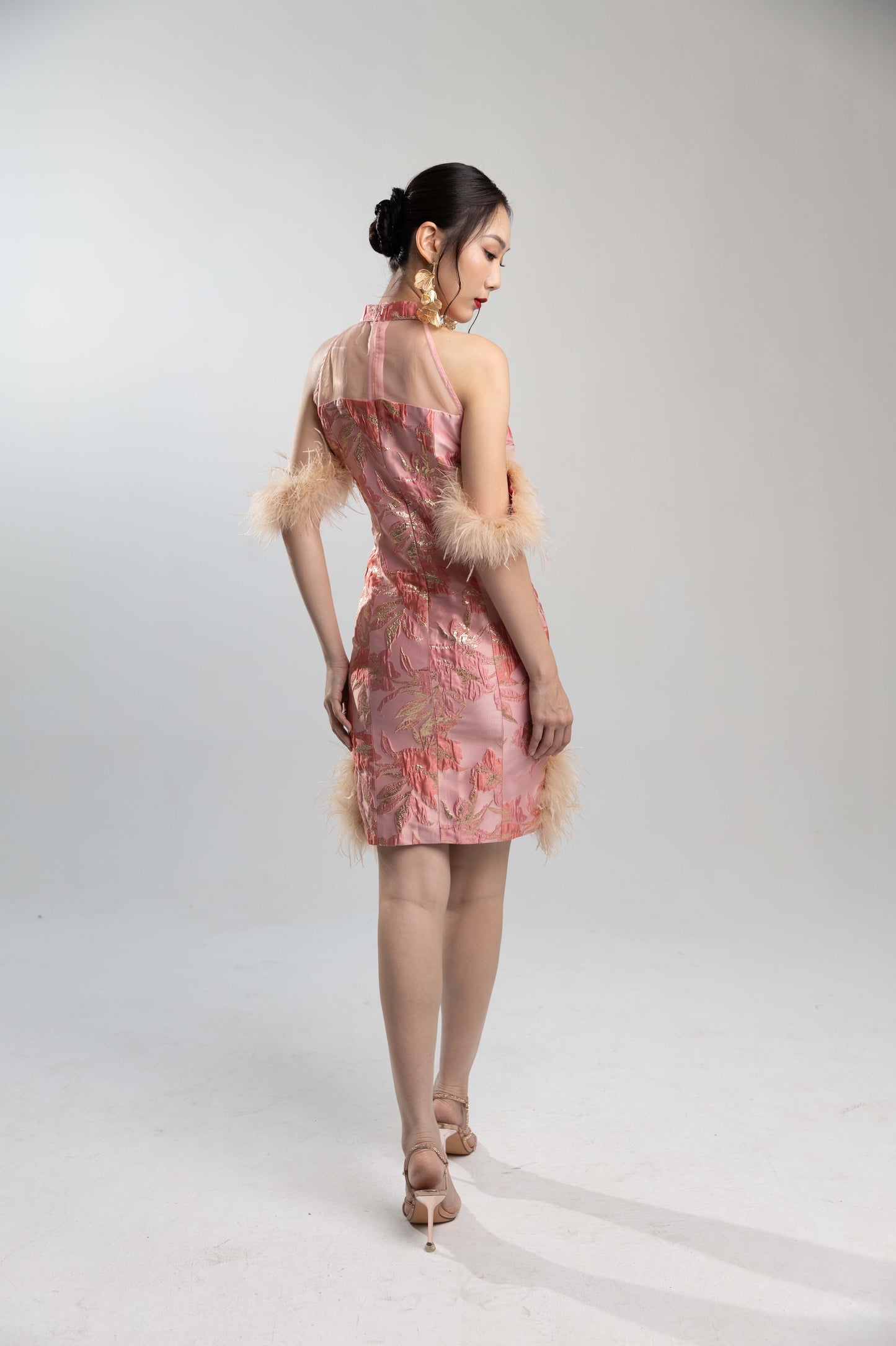 Fluffy Glimpse Qipao (Sunset Peony)